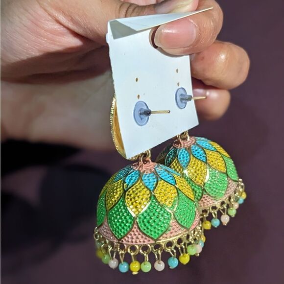 NEW! cute trendy jhumka floral beaded sparkly stone stud earrings - Picture 3 of 3